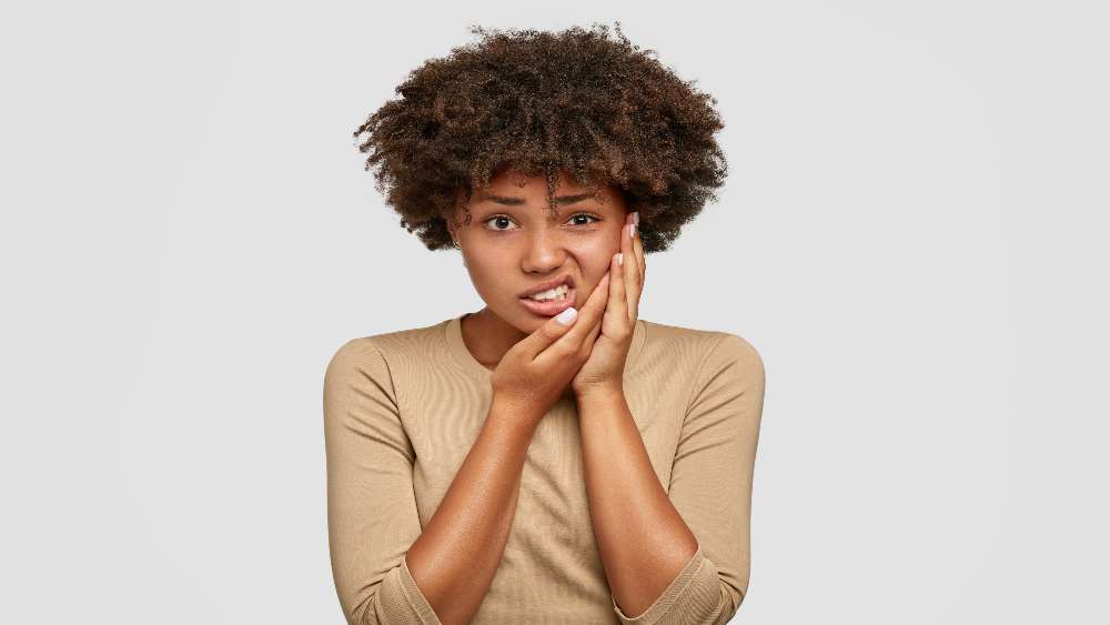 3 dicas para aliviar a dor após extração de dente